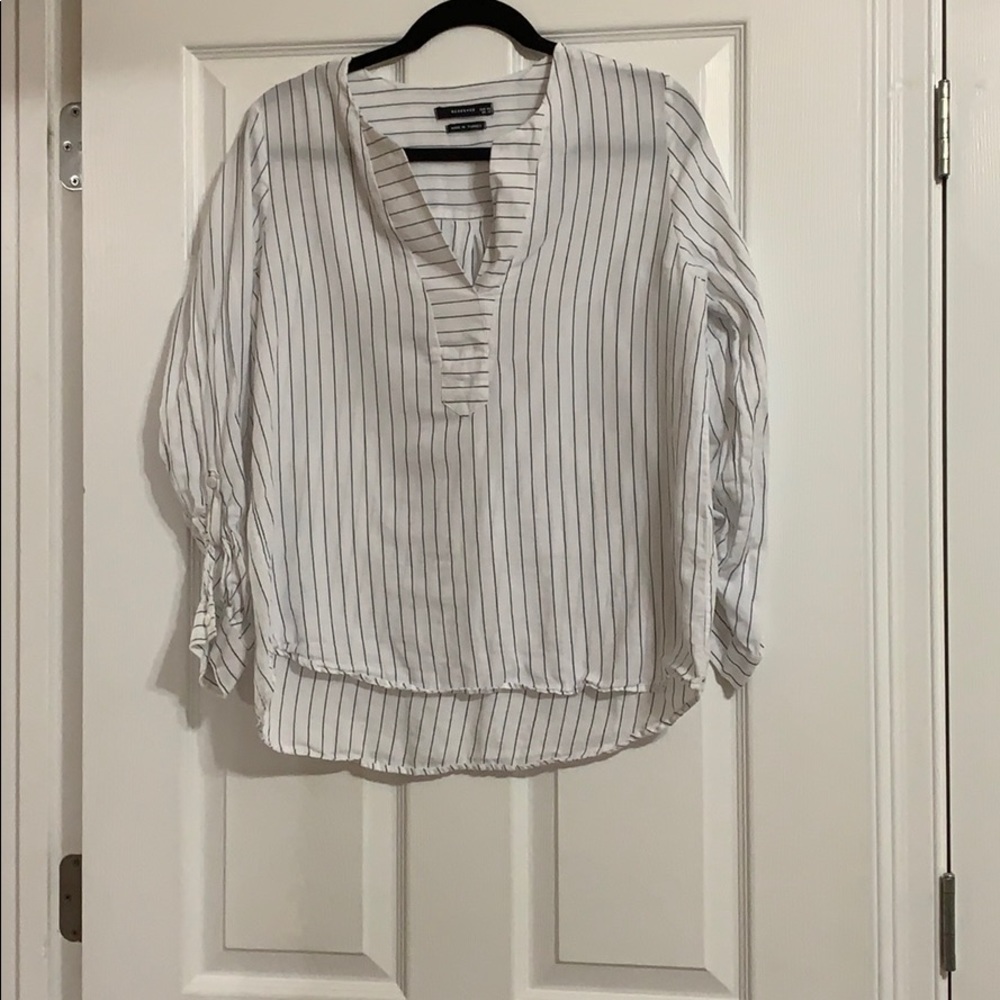 White with blue stripes linen shirt